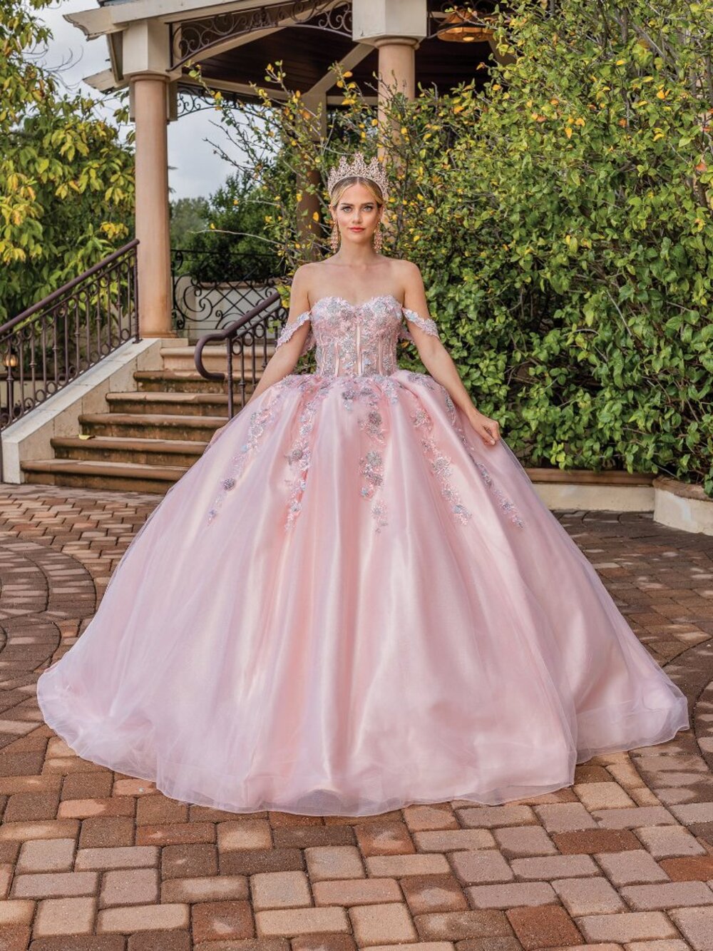 NEW BLUSH Evening Gown Floor Length Formal Elegant Stunning 1836
